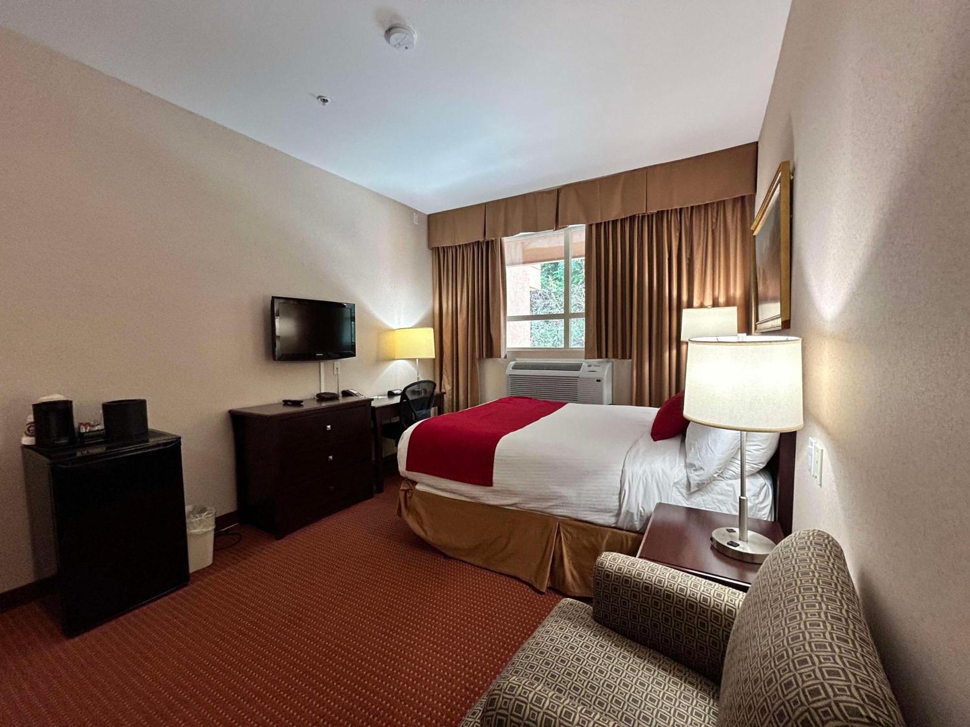 Surestay By Best Western Richmond Vancouver Airport Экстерьер фото