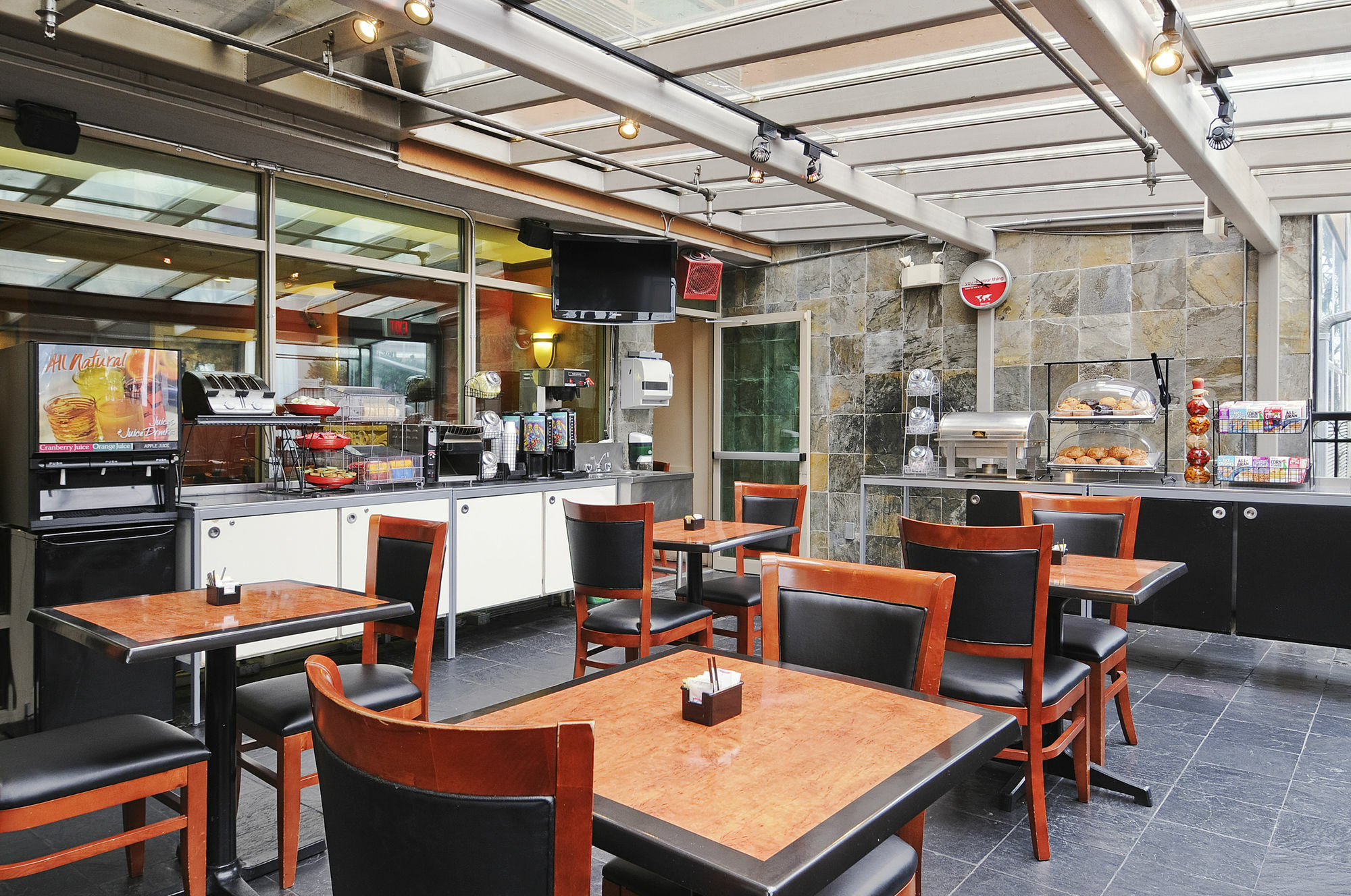 Surestay By Best Western Richmond Vancouver Airport Экстерьер фото